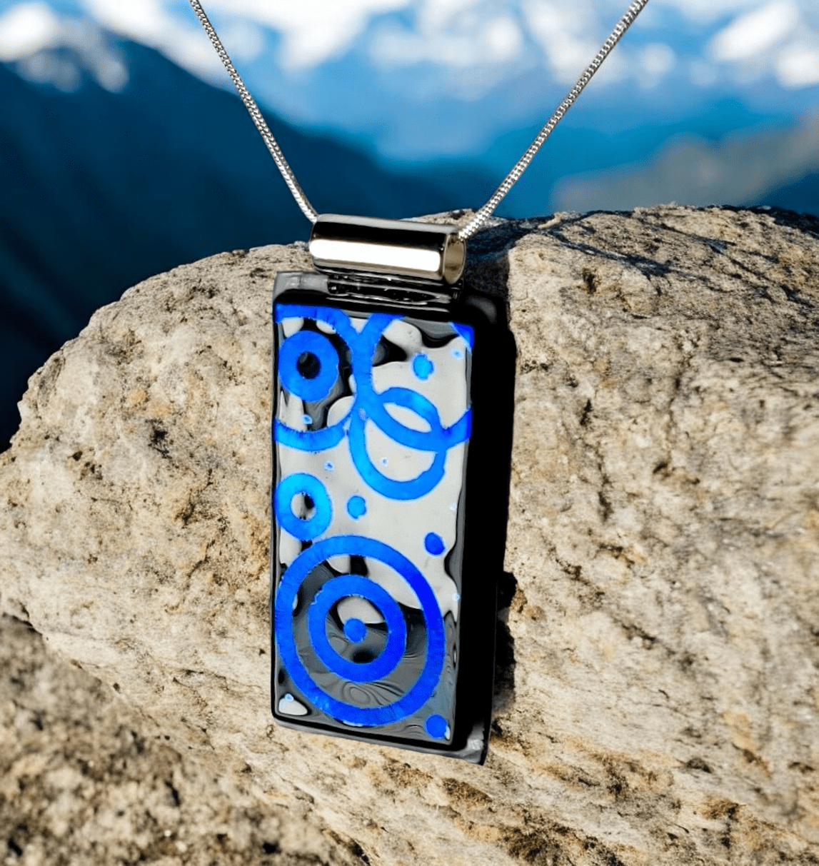 Club Style Pendant - 25 - The Glass JewlClub Style Pendant - 25