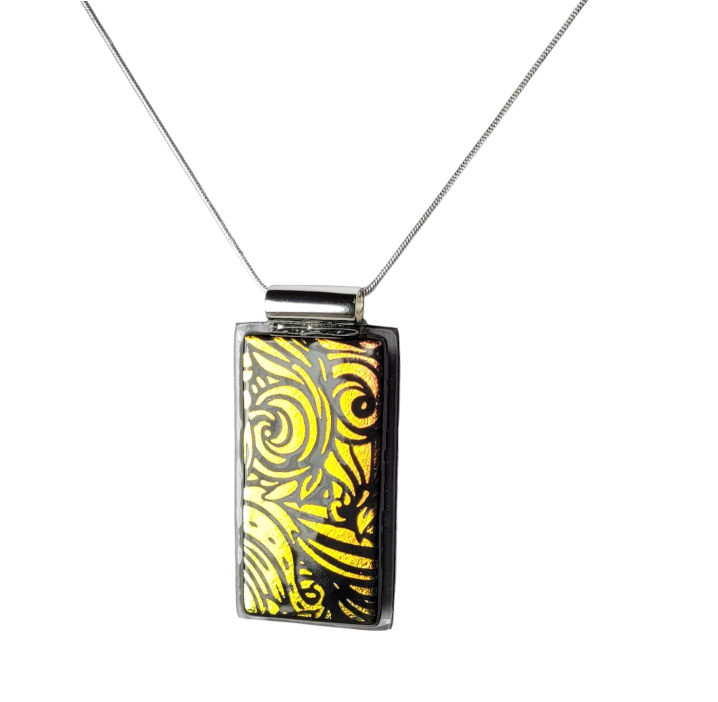 Club Style Pendant - 18