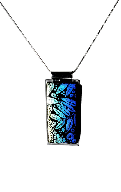 Club Style Pendant - 32