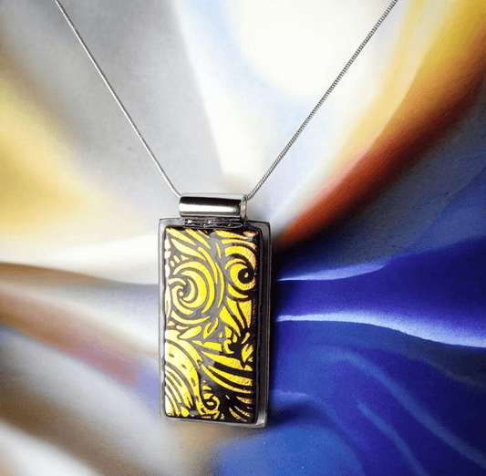 Club Style Pendant - 18 - The Glass JewlClub Style Pendant - 18