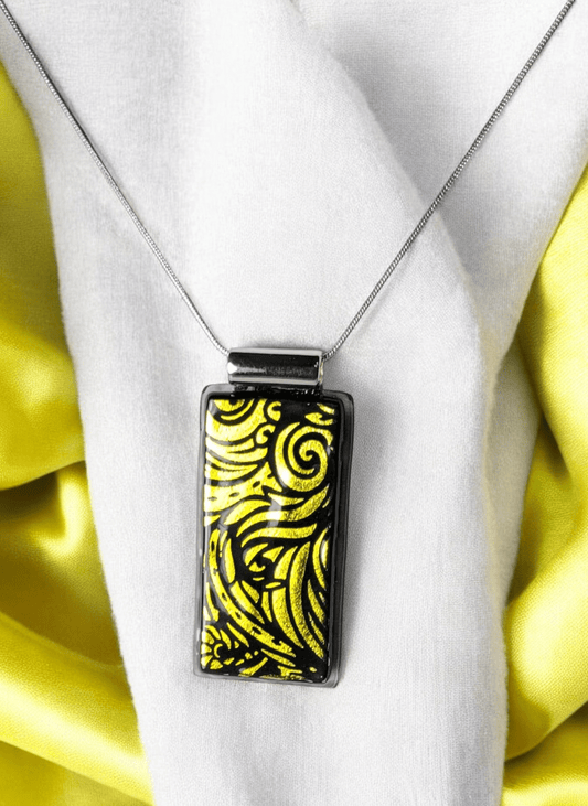 Club Style Pendant - 19 - The Glass JewlClub Style Pendant - 19
