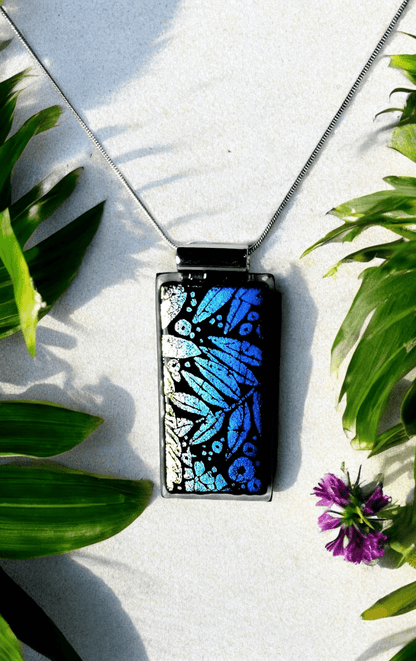 Club Style Pendant - 32 - The Glass JewlClub Style Pendant - 32