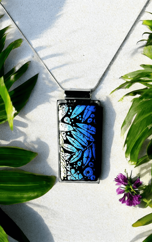 Club Style Pendant - 32 - The Glass JewlClub Style Pendant - 32