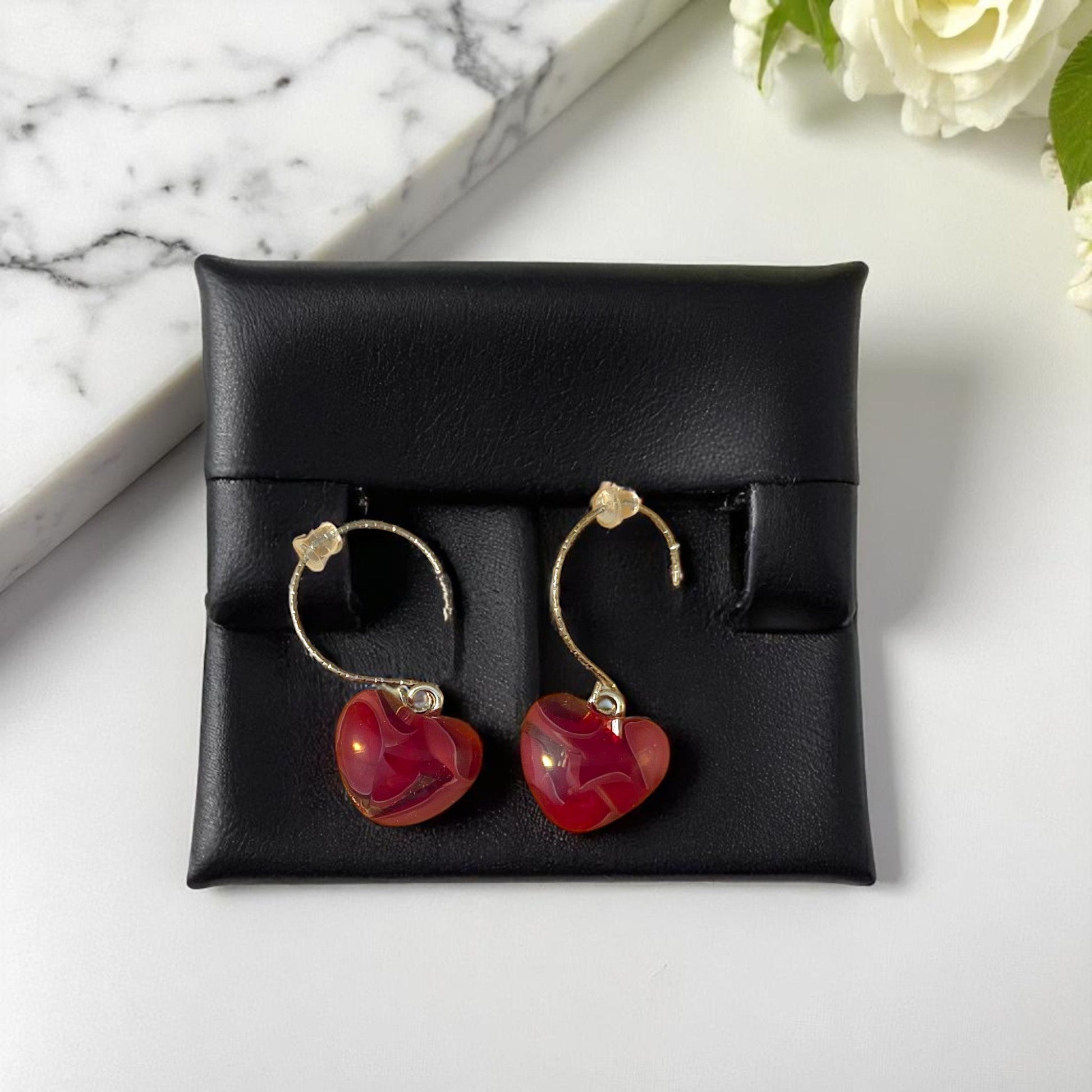 Heart Earrings made of Fused Glass in Maroon and Clear Swirls