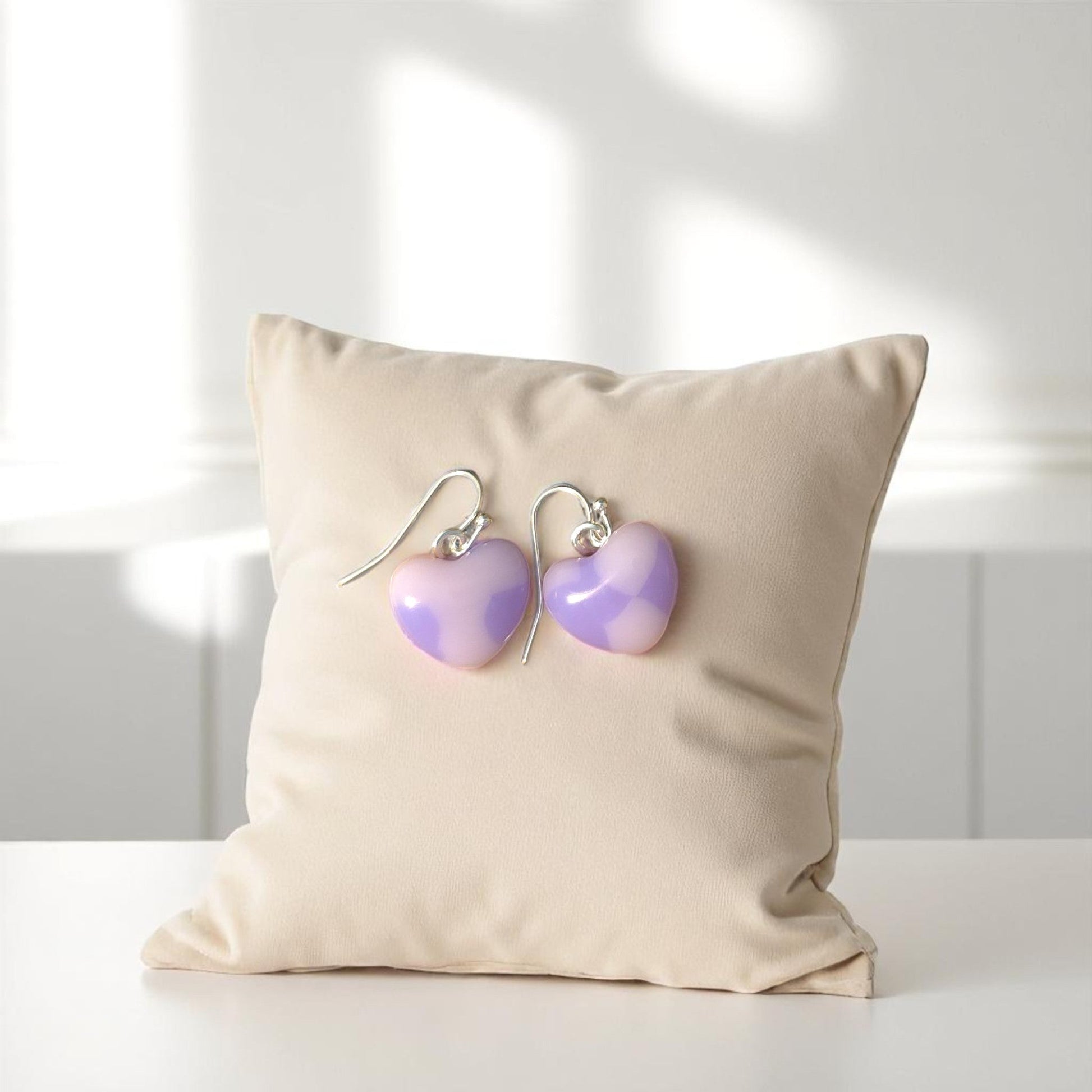 Heart Earrings made of Fused Glass in Lavender and Soft Pink