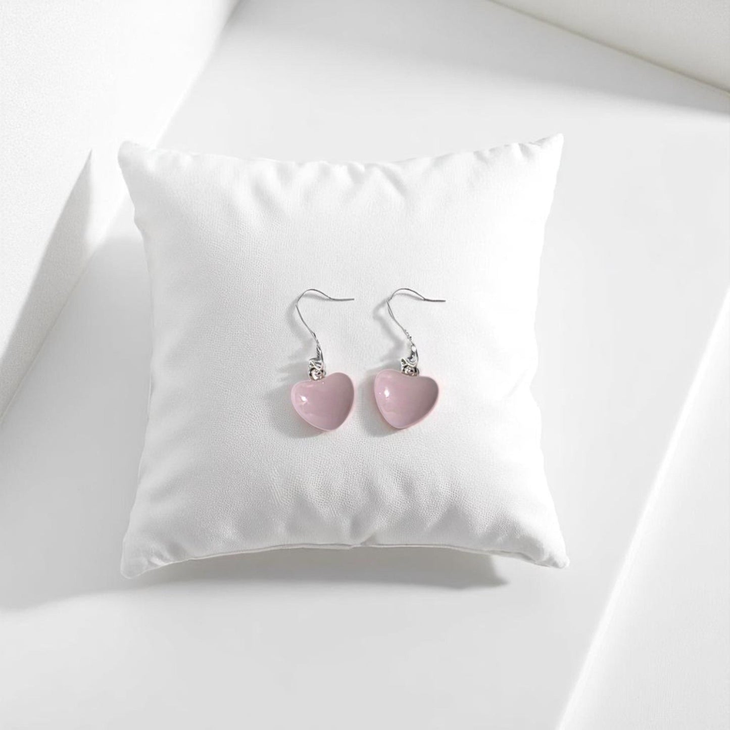 Heart Earrings made of Fused Glass in Soft Pink