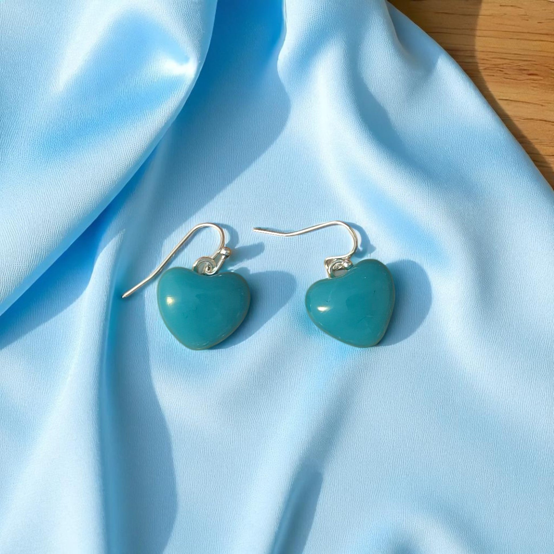 Heart Earrings made of Fused Glass in Teal